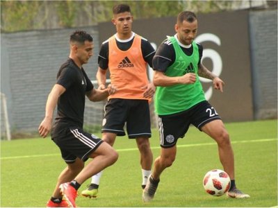 No descarta a Roque y confirma a De la Cruz