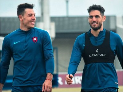 Por ahora, Larrivey se alista por Diego Churín