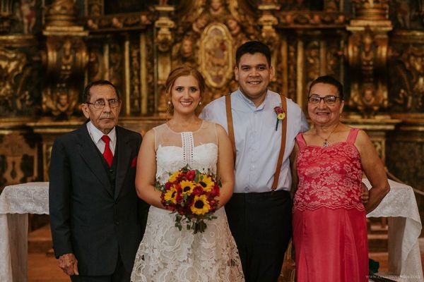 Boda Núñez Feris-Chamorro Amarilla en la iglesia de Yaguarón