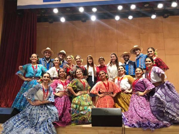 Paraguay Rekove actuó en Corea