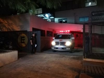 Portón cayó sobre una niña de dos años en Fernando de la Mora