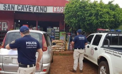 Allanan comercial San Cayetano e incautan mercadería de contrabando