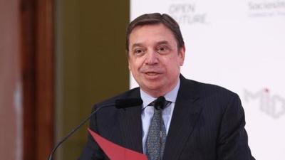 España promete contestar si EEUU desata una guerra comercial | .::Agencia IP::.