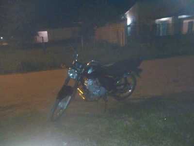 En violento atraco dos mujeres son despojadas de una motocicleta | Radio Regional 660 AM