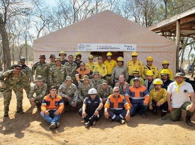 Fuerzas Armadas en alerta para continuar con la lucha contra incendios forestales - .::RADIO NACIONAL::.