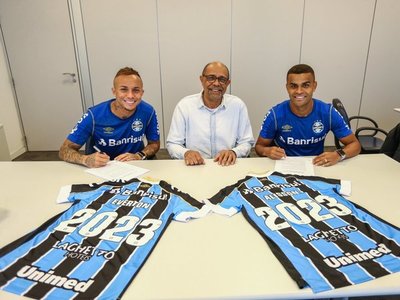 Everton renueva con el Gremio hasta diciembre de 2023