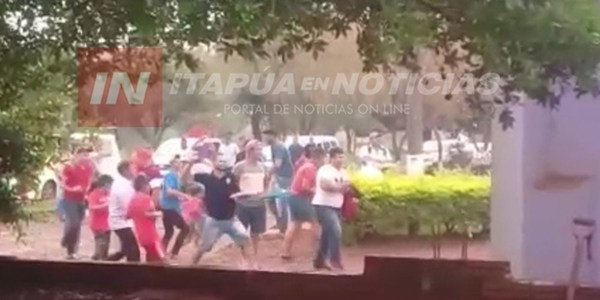 INTENDENTE DE MAYOR OTAÑO ENCABEZA TURBA Y ATACAN CASA DE CONCEJAL