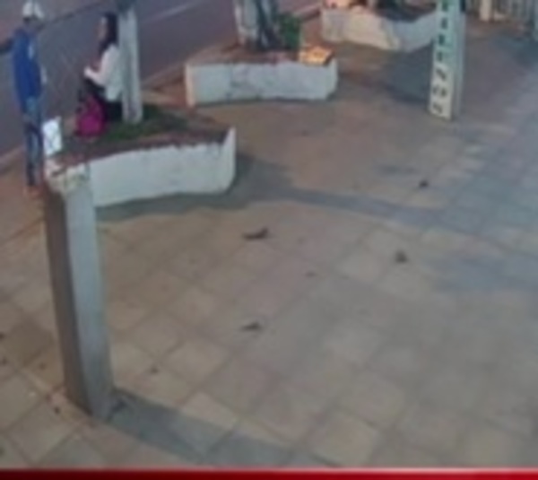 Le quitó el machete a su asaltante y lo persiguió - Paraguay.com