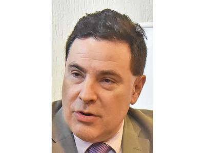 Itaipú: Estigarribia deja comisión y se avizoran otras deserciones