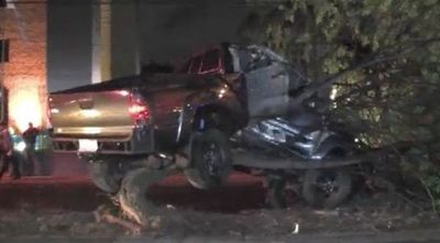 Aparatoso accidente sobre la avenida Sacramento