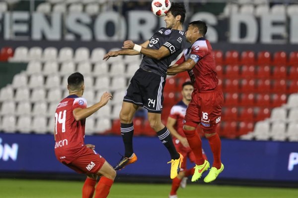 Garnero alcanza una marca en el duelo Olimpia-Nacional