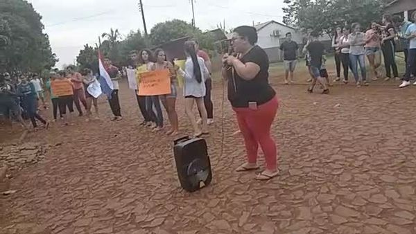 Denuncian hostigamiento a niña que denunció abuso sexual - Nacionales - ABC Color