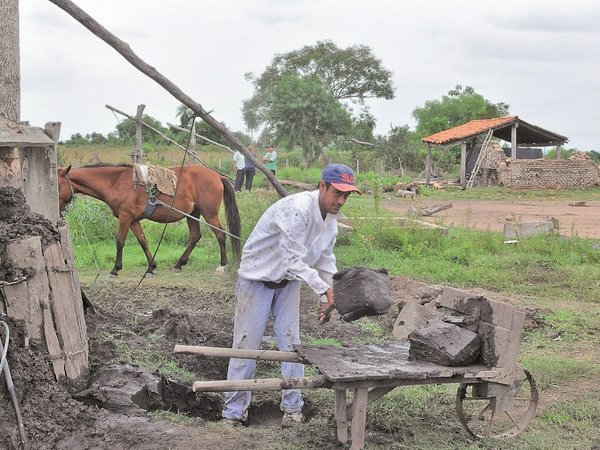 Negociados  con tierras del Indert casi siempre involucran a  políticos