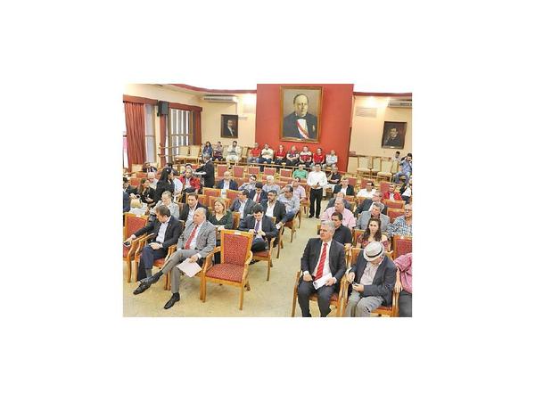 Abdistas retornan de a poco a las sesiones de la ANR