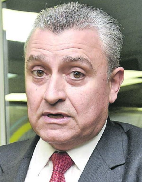 Villamayor admite que aceptará el cargo de jefe de Gabinete de Marito - Política - ABC Color