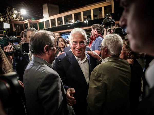 Los socialistas ganan en Portugal con amplia ventaja