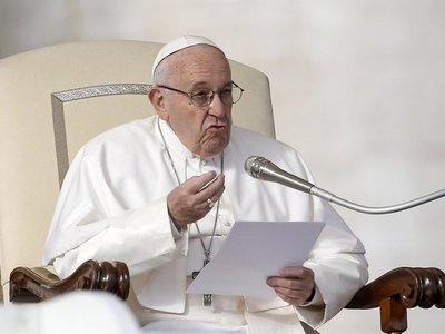 Papa denunció en misa del Sínodo incendios por intereses en Amazonía