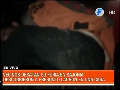 Vecinos escrachan a supuesto ladrón en Sajonia