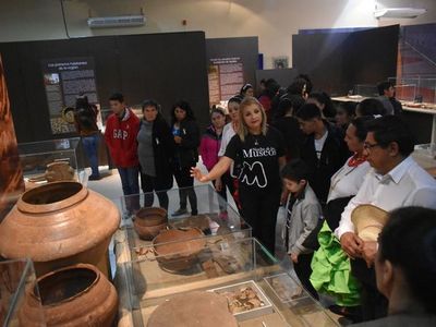 Jeguata pyhare Museo rupi osê porãiterei Ayolas-pe - ABC Remiandu - ABC Color