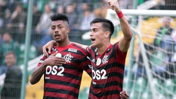 El Flamengo se escapa en la liga brasileña - Fútbol - ABC Color