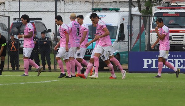 Santaní se aferra al 'milagro'