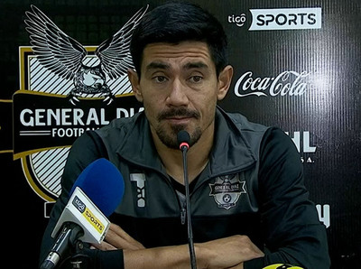 Cristian Martínez: “Merecimos ganar”
