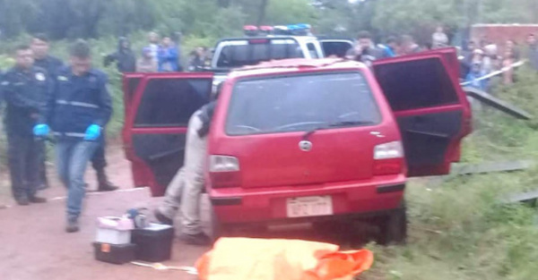 Ojetopa atado y con un tiro en el pecho