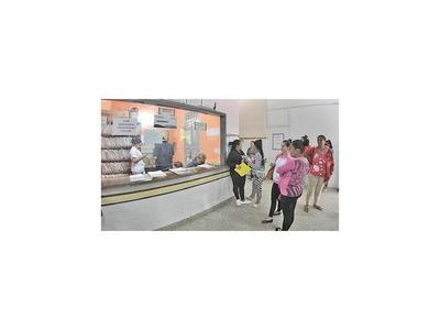 Salud habilita consultorios de  ginecología en el turno noche