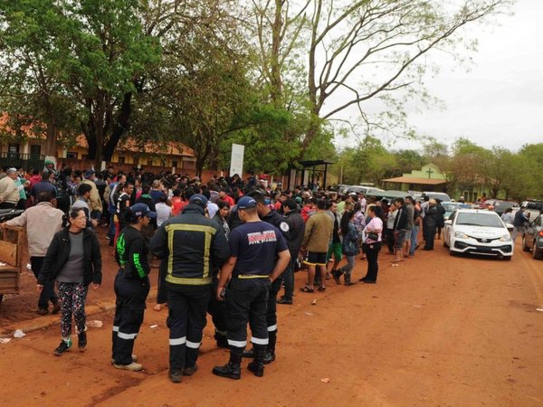 Damnificados cerraron ruta exigiendo asistencia tras temporal del viernes