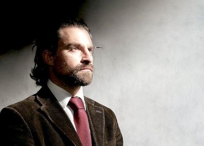 Pianista español toca en el BCP