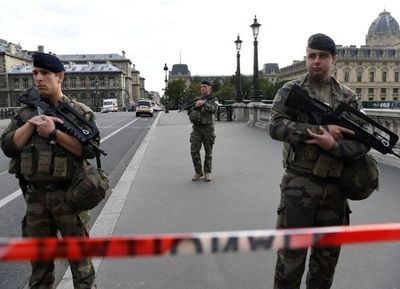 Atacante de París era islamista, dicen
