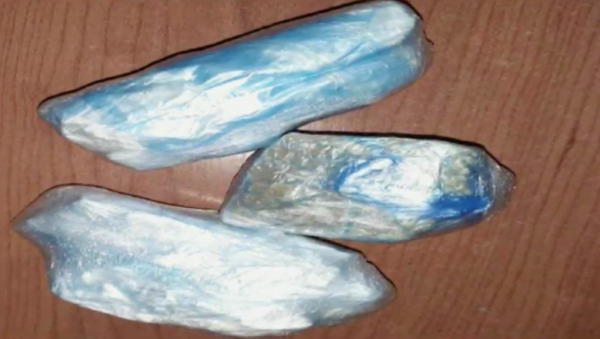 HOY / Cae brasileño con varias piedras de cocaína en barrio Obrero