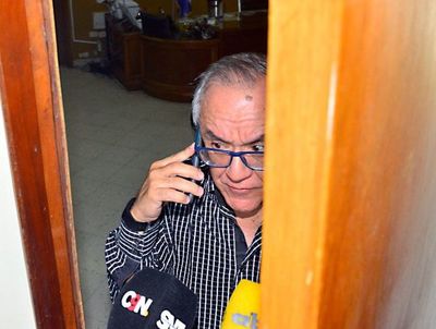 Torres no se presentó en Diputados y argumentan que no fue notificado oficialmente - Nacionales - ABC Color