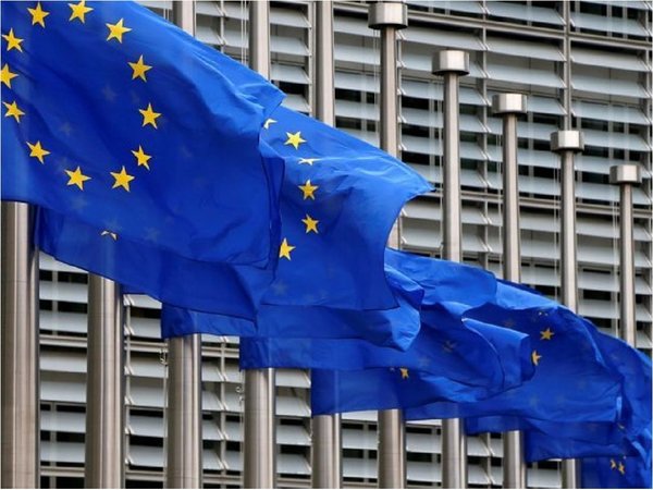 UE aprueba normas para proteger a los denunciantes de delitos