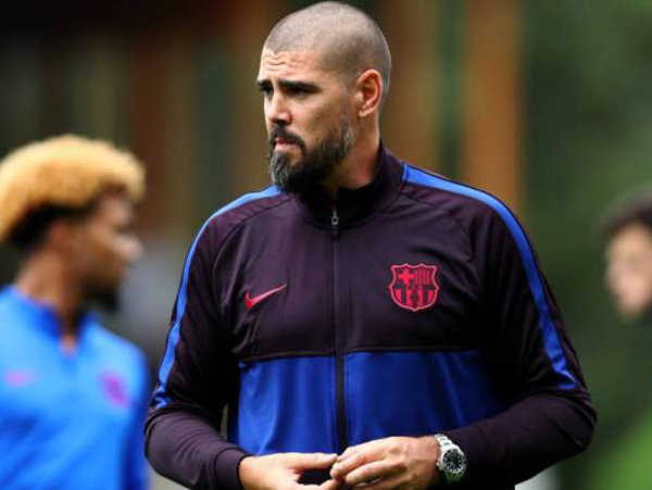 Barcelona anuncia salida de Víctor Valdés