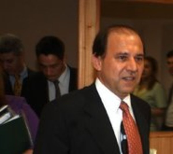 Corte no repondrá en el cargo a ex ministro, aclaran - Paraguay.com