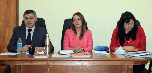 Cinco años de prisión a hombre que abusó de su hijastra