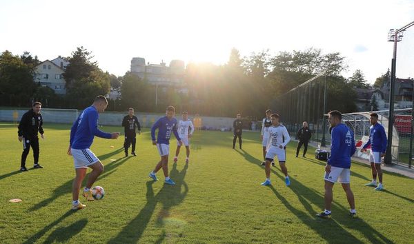 Primera práctica en Belgrado - Fútbol - ABC Color