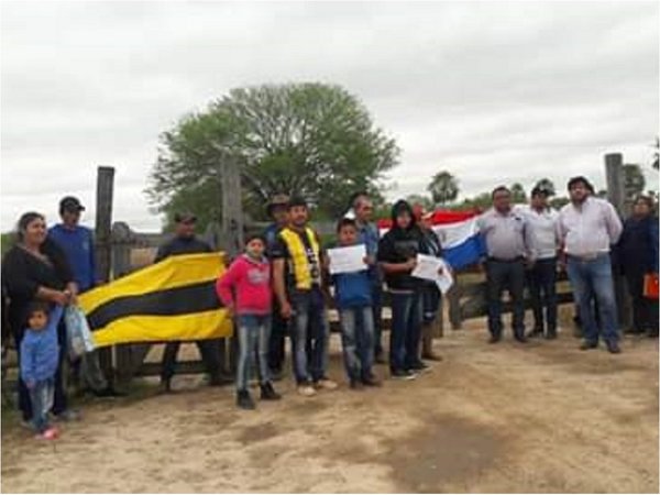 Pobladores de Puerto Guaraní reclaman acceso a la Ruta Bioceánica