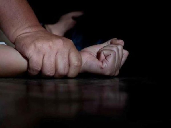 Ofrecía laburo a empleadas domésticas para intentar violarlas