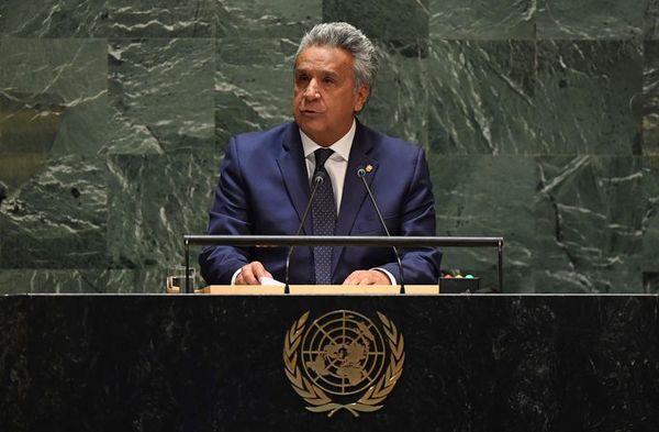 Presidente ecuatoriano traslada sede Gobierno a Guayaquil y habla de golpe de Estado - Mundo - ABC Color