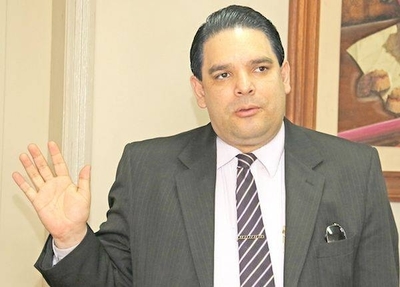 HOY / Trece empresas confirman que adelantarán el pago del aguinaldo