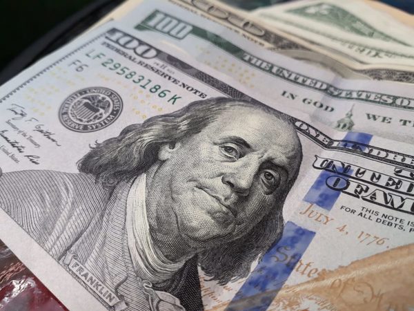 U$S 102 millones intervino el BCP en septiembre