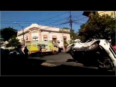 EMBISTEN A PATRULLERA QUE ESCOLTABA REOS DE EMBOSCADA