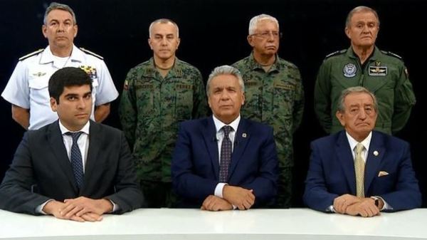 Lenín Moreno traslada sede de Gobierno y culpa a Correa de intento de golpe | .::Agencia IP::.