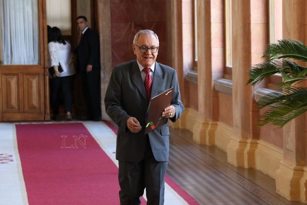 Indert: Renuncia Horacio Torres tras escándalo por negociado