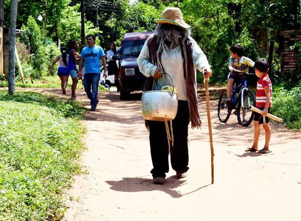 Karai Octubre desató su maldición de miseria sobre la tierra guaraní - Periodismo Joven - ABC Color