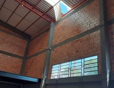 Obrero muere al caer del techo en CDE