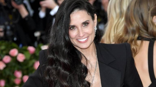 HOY / Demi Moore fue vendida por su madre y abusaron sexualmente de ella