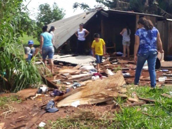 Chocó contra una casa y mató a un bebé que dormía en la pieza